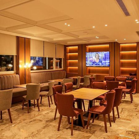 Rozafa Blu Hotel Shëngjin Buitenkant foto