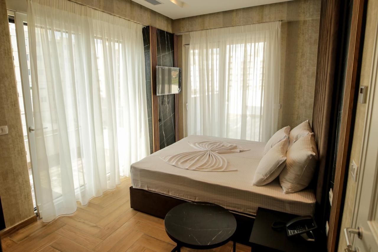 Rozafa Blu Hotel Shëngjin Buitenkant foto