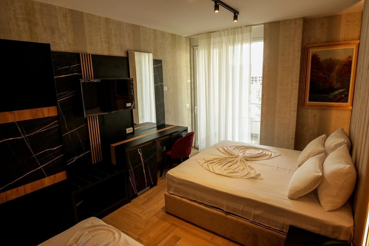 Rozafa Blu Hotel Shëngjin Buitenkant foto