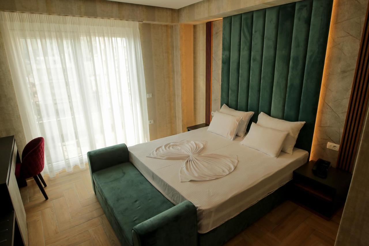 Rozafa Blu Hotel Shëngjin Buitenkant foto