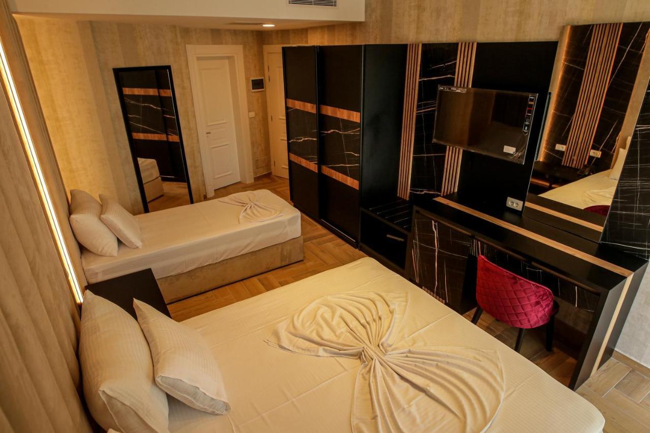 Rozafa Blu Hotel Shëngjin Buitenkant foto