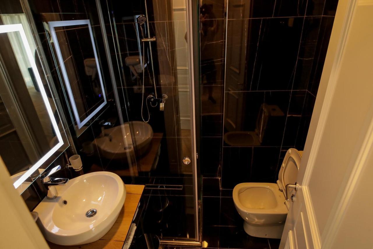 Rozafa Blu Hotel Shëngjin Buitenkant foto