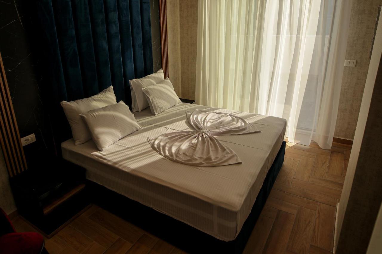 Rozafa Blu Hotel Shëngjin Buitenkant foto