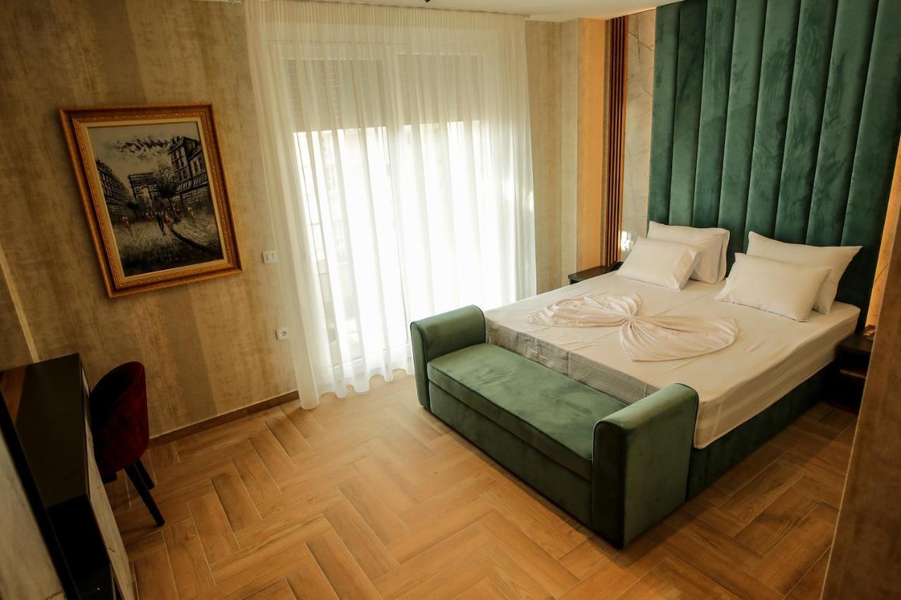 Rozafa Blu Hotel Shëngjin Buitenkant foto