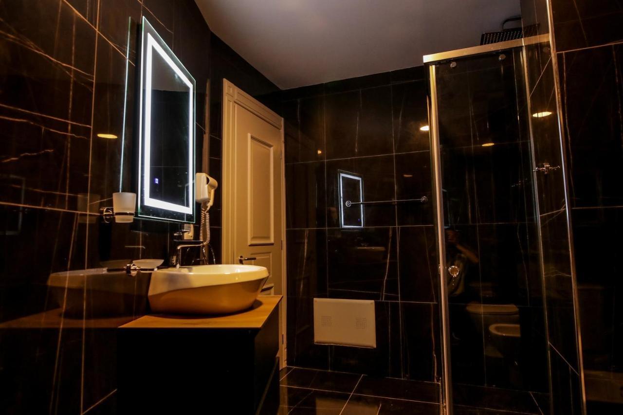 Rozafa Blu Hotel Shëngjin Buitenkant foto